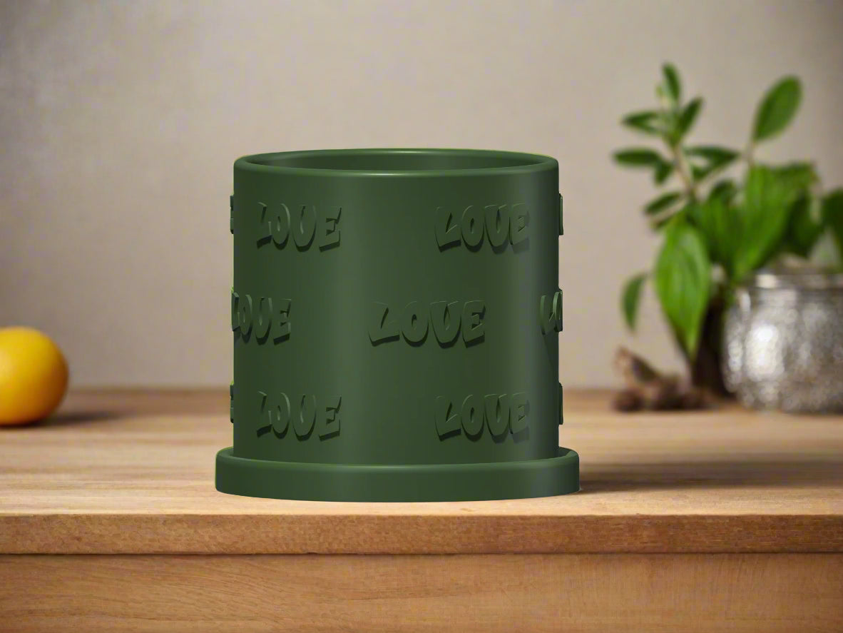 LOVE Plant Pot with Drainage and Drip Tray