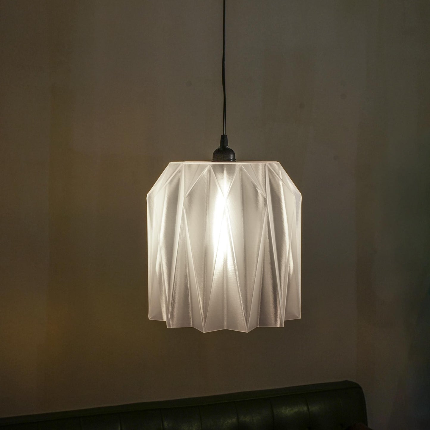 Crystal 3D Printed Lamp Shade | Modern Clear Pendant Light | Minimalist PLA Lighting | E26/E27 Compatible Light Shade