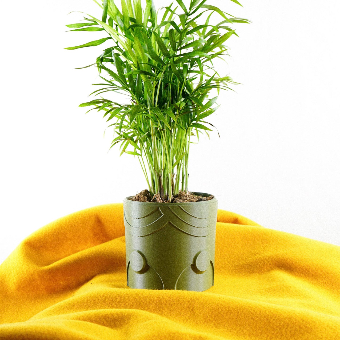 Deep Space Planter - Rosebud HomeGoods Black 4 Inch Without Drip Tray MODERN HOME GOOD