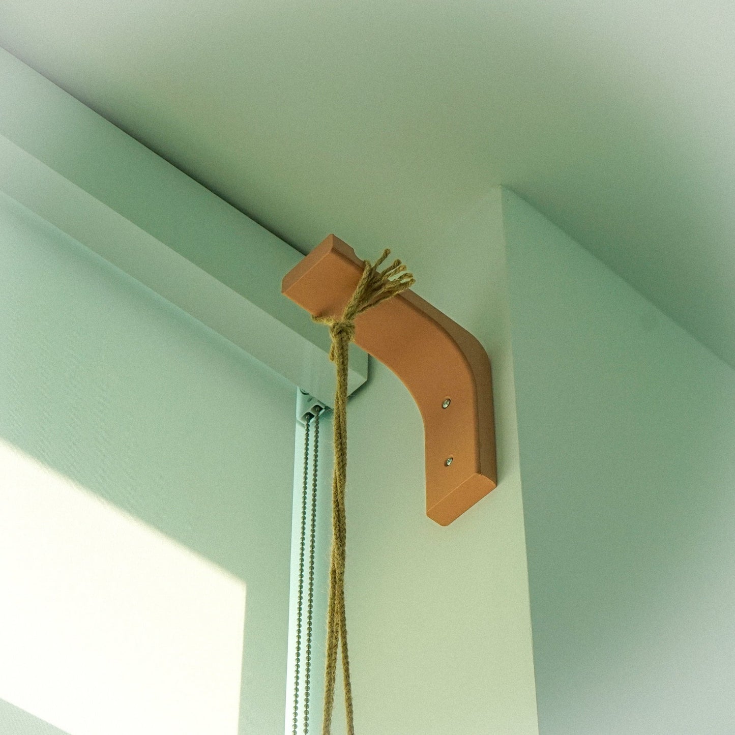 Minimal Modern Hanging Planter Wall Hook, Macrame Plant Hanger Hook, Eco-Friendly Indoor Plant Holder, Boho Plant Wall Cottagecore Decor - Rosebud HomeGoods Terracotta MODERN HOME GOOD