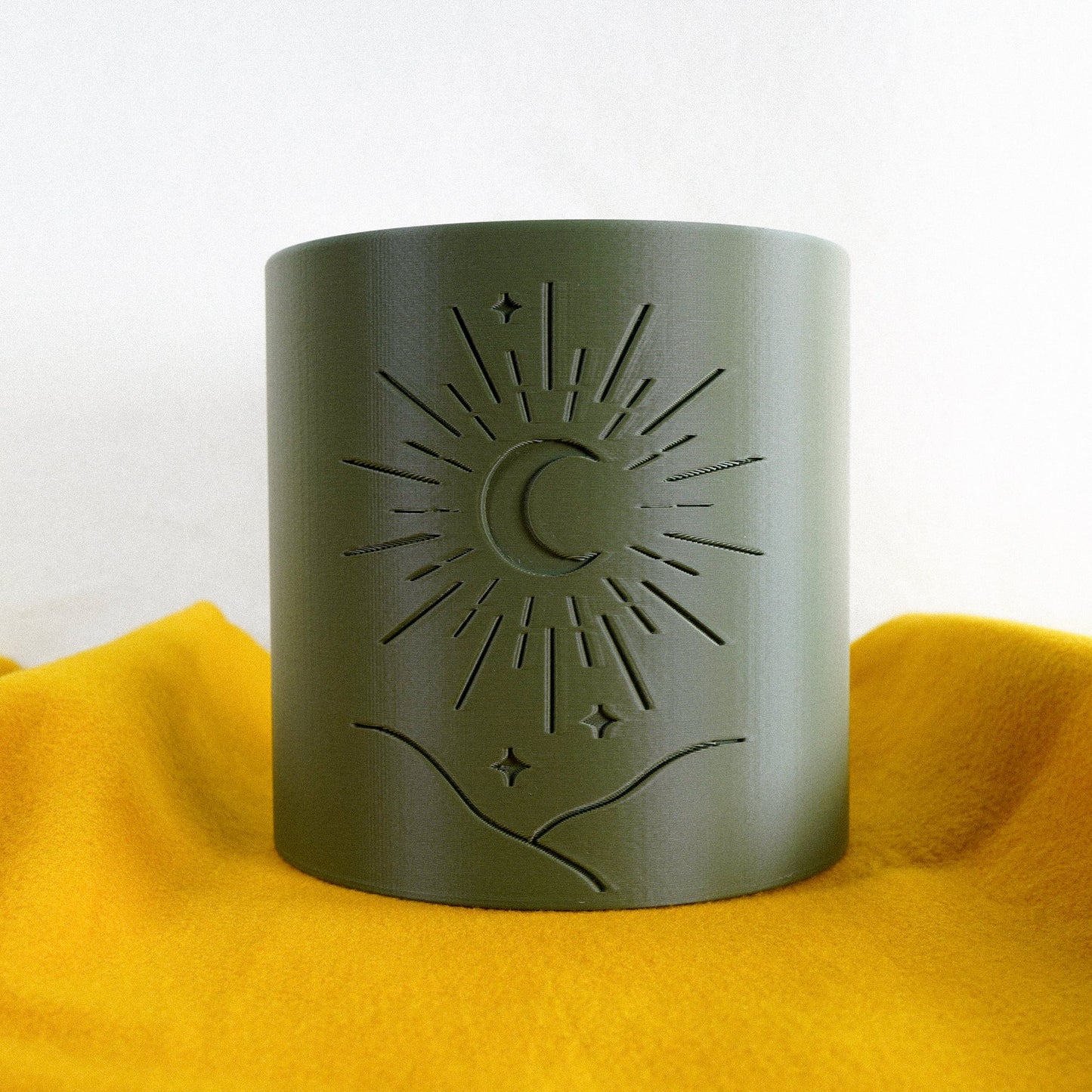 Moon Planter 🌙 - Rosebud HomeGoods 4 Black Without Drip Tray MODERN HOME GOOD