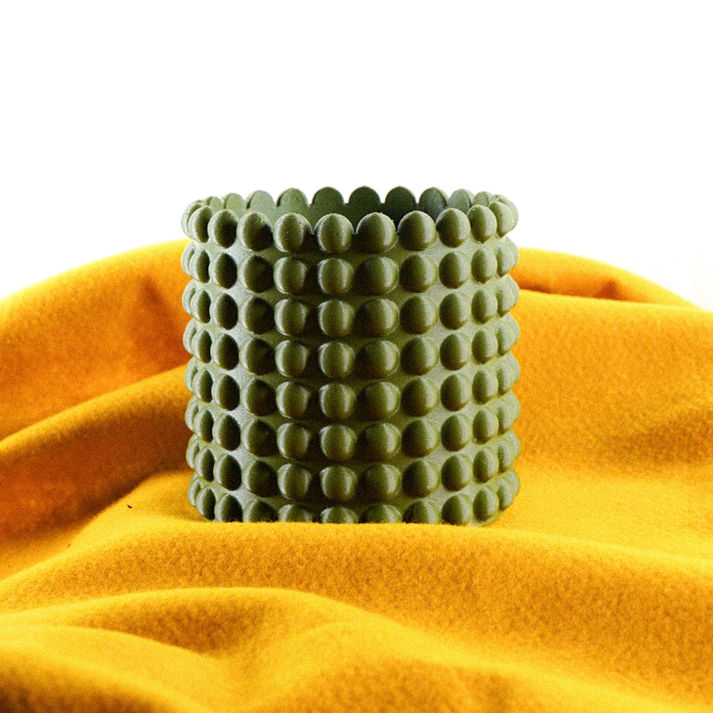 Ring of Pearls Planter - Rosebud HomeGoods 4 Inch Green With Saucer MODERN HOME GOOD