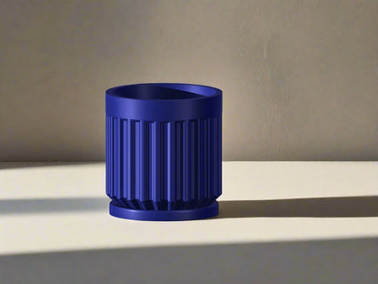 Rotunda Planter with Drainage and Drip Tray Included