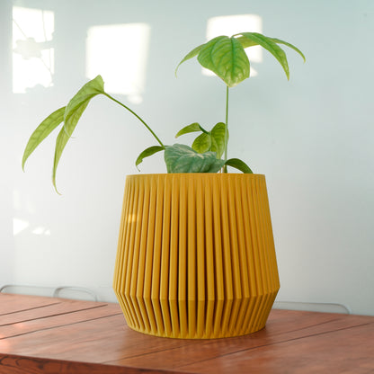 Stratos Modern Plant Pot with Drainage