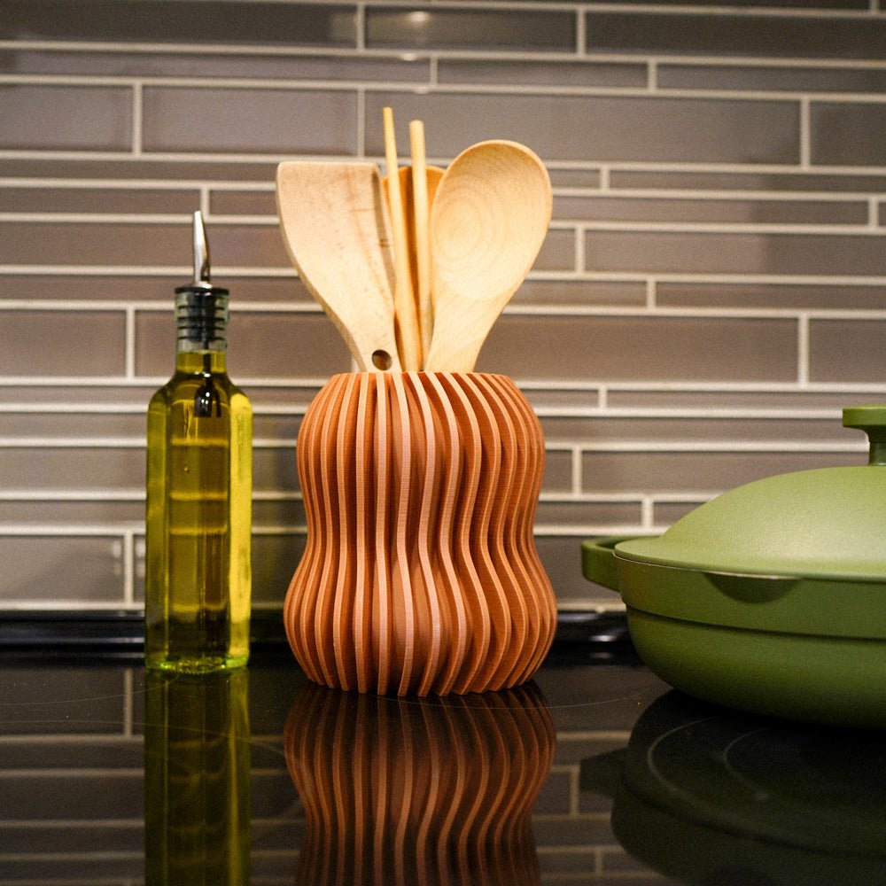 CADRE Vase - Rosebud HomeGoods Terracotta Medium MODERN HOME GOOD