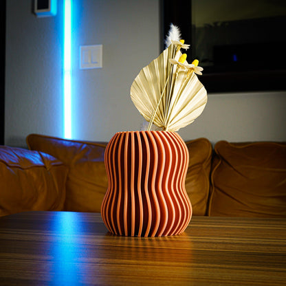 CADRE Vase - Rosebud HomeGoods Terracotta Small MODERN HOME GOOD
