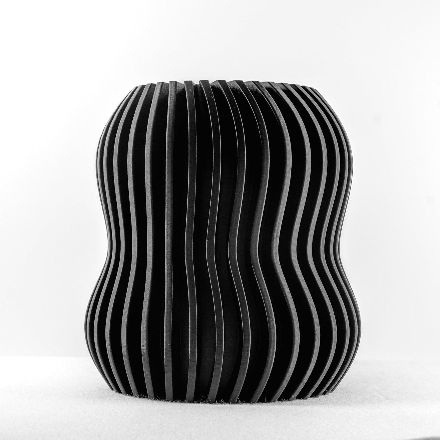 CADRE Vase - Rosebud HomeGoods Black Small MODERN HOME GOOD